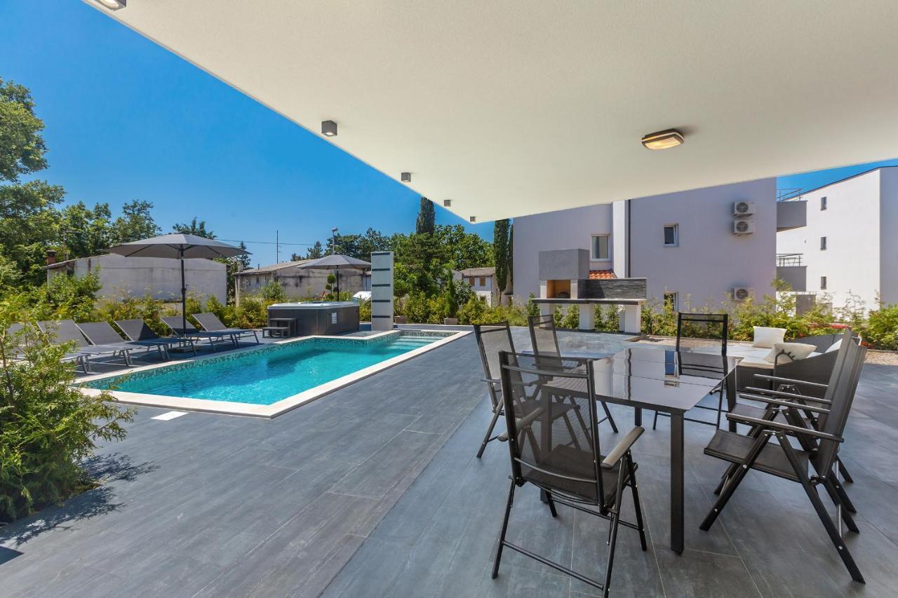 Luxury Apartment Noa Нивице Экстерьер фото