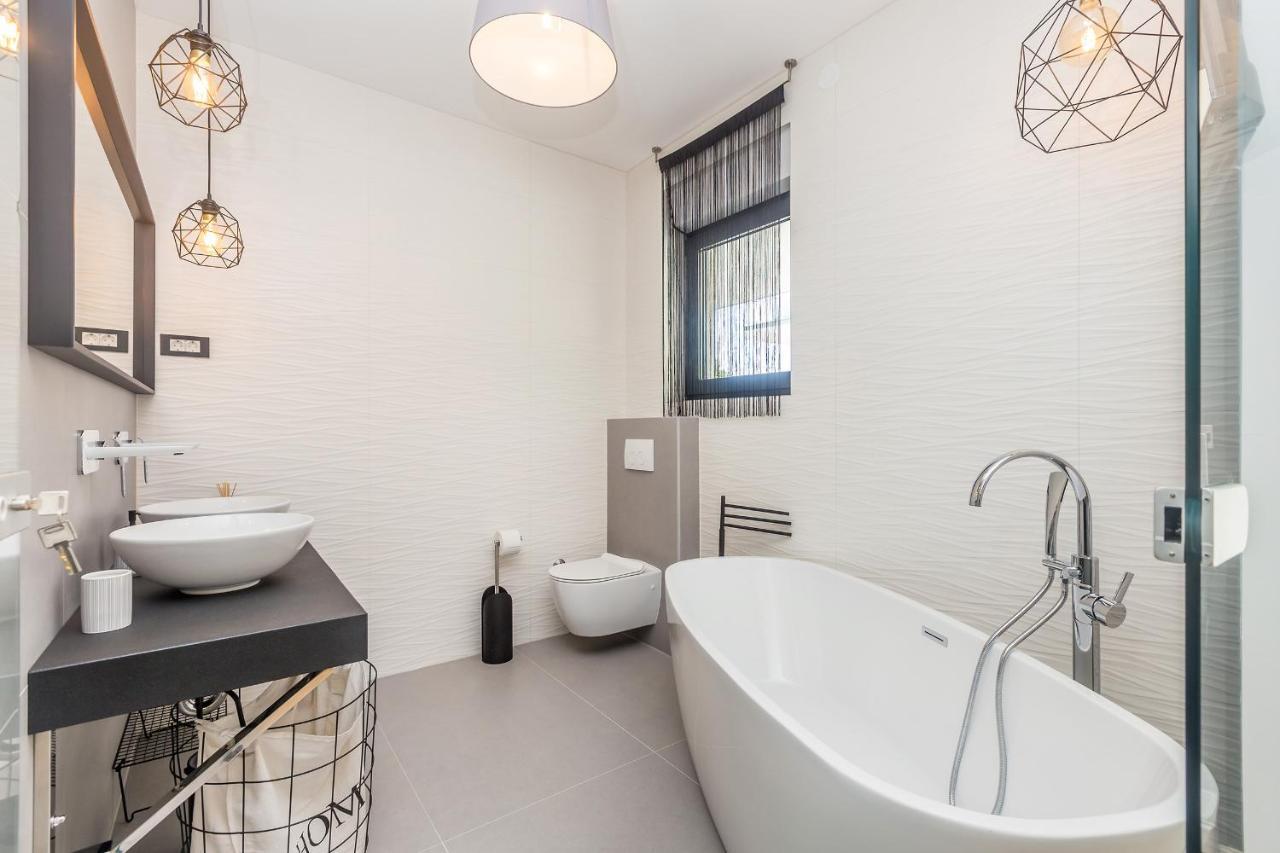 Luxury Apartment Noa Нивице Экстерьер фото
